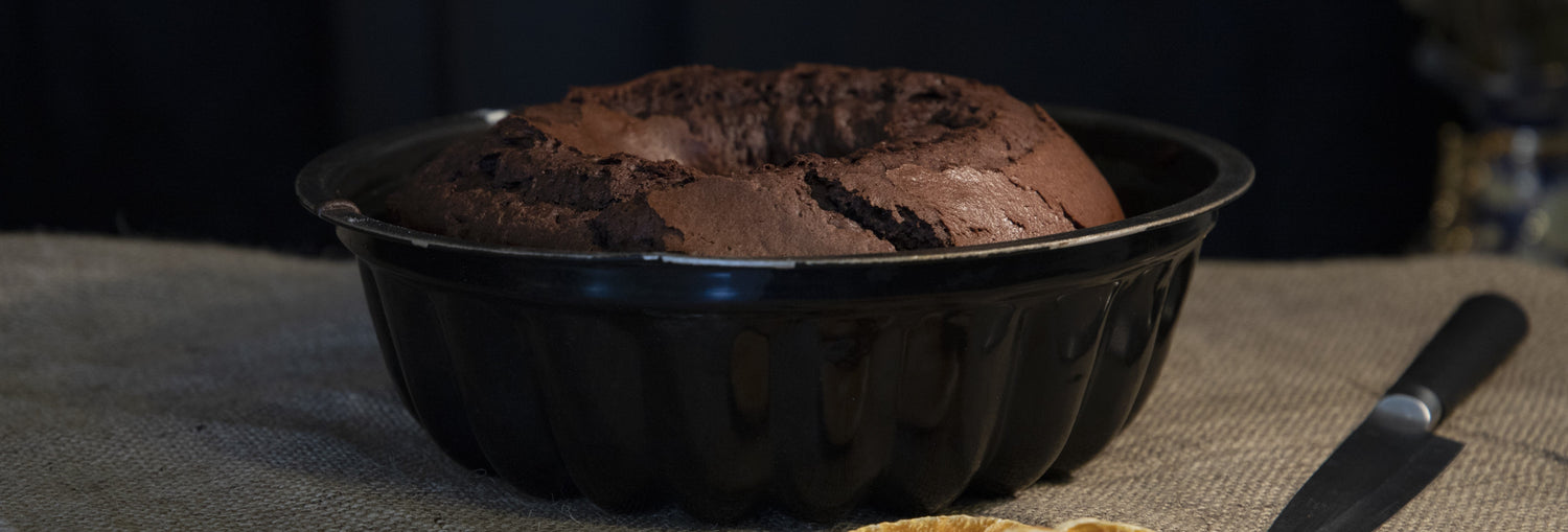Self saucing chocolate pudding